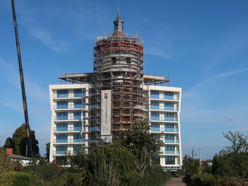 Wasserturm Delitzsch - Laterne montiert Wasserturm Delitzsch - Laterne montiert
